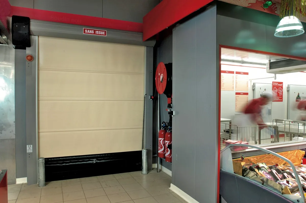 record LOOKSYSTEM – La porte avec une structure aluminium : innovante, conviviale et esthétique