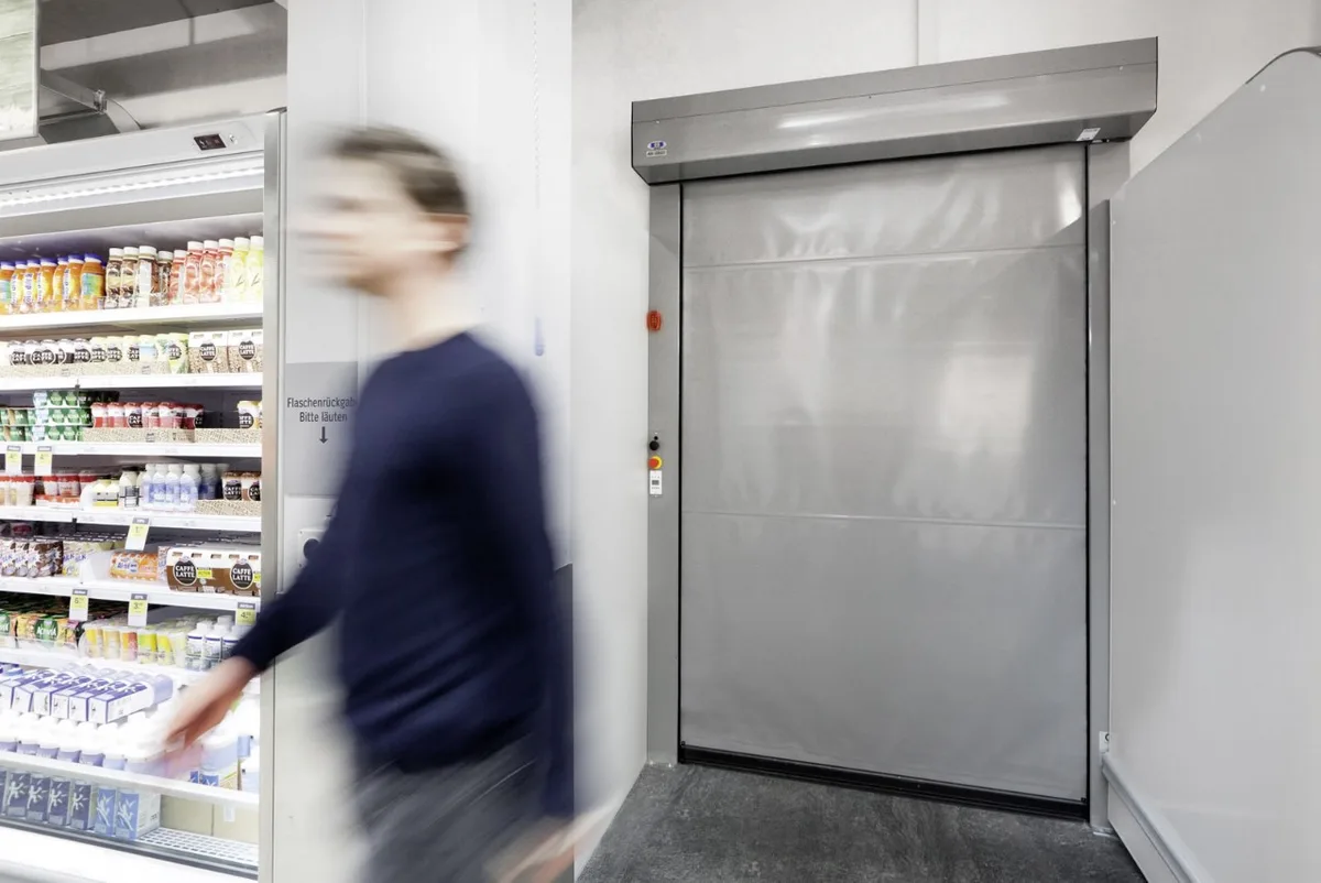 record SPEEDCORD – Porte souple rapide pour utilisation intérieure